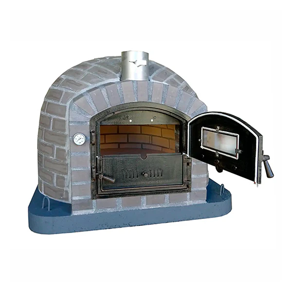 Gemauerter Holzbackofen Stromboli mit geöffneter Ofentür